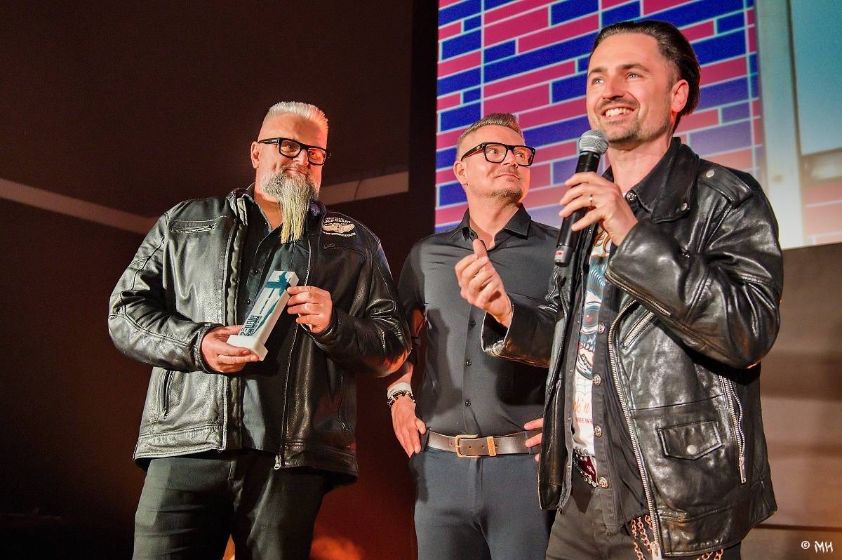 Žebřík oslavil Kristova léta s Rockovým Ježíšem Kamilem Střihavkou. Vystoupili také Marpo a Pan Lynx