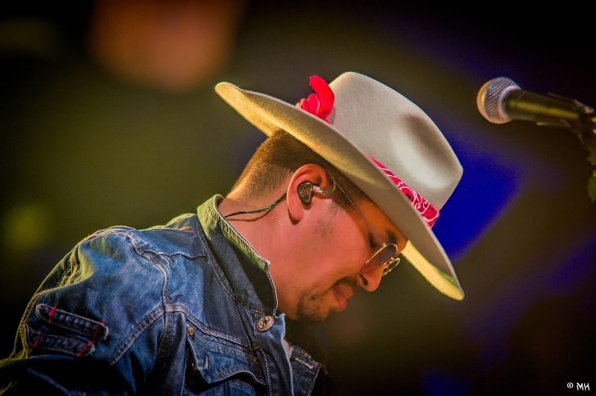 Žebřík oslavil Kristova léta s Rockovým Ježíšem Kamilem Střihavkou. Vystoupili také Marpo a Pan Lynx