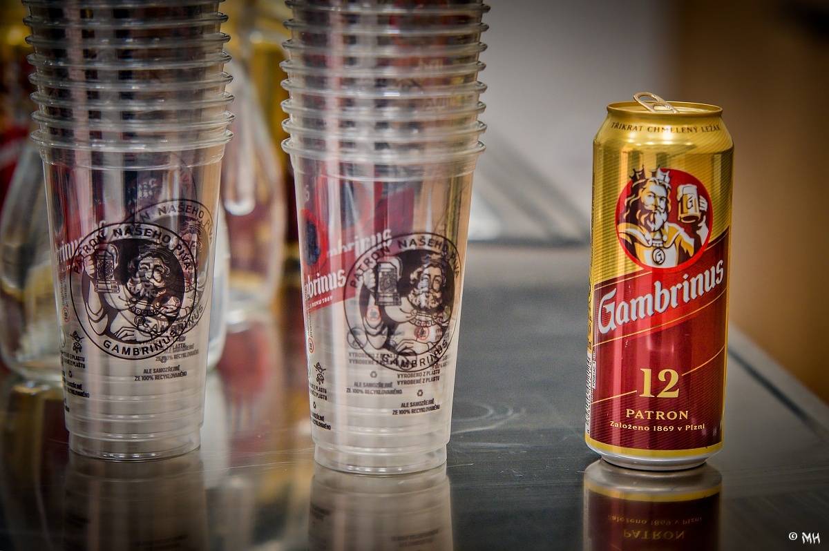 Žebřík oslavil Kristova léta s Rockovým Ježíšem Kamilem Střihavkou. Vystoupili také Marpo a Pan Lynx