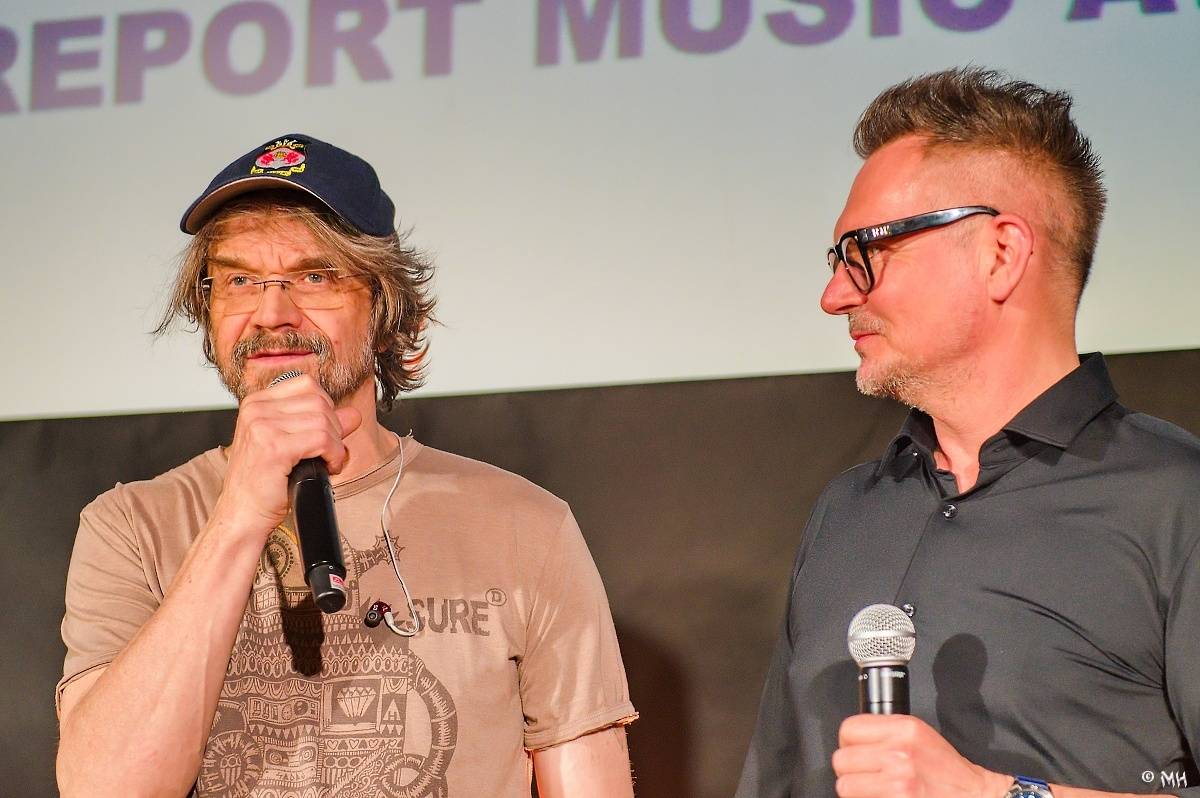 Žebřík oslavil Kristova léta s Rockovým Ježíšem Kamilem Střihavkou. Vystoupili také Marpo a Pan Lynx