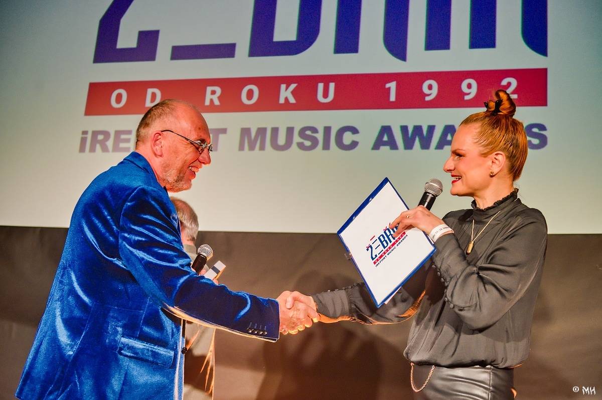 Žebřík oslavil Kristova léta s Rockovým Ježíšem Kamilem Střihavkou. Vystoupili také Marpo a Pan Lynx