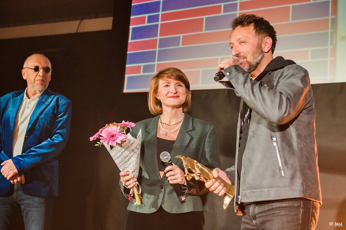 Žebřík oslavil Kristova léta s Rockovým Ježíšem Kamilem Střihavkou. Vystoupili také Marpo a Pan Lynx