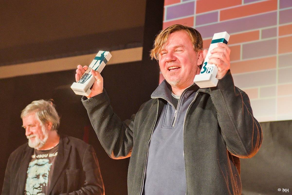 Žebřík oslavil Kristova léta s Rockovým Ježíšem Kamilem Střihavkou. Vystoupili také Marpo a Pan Lynx