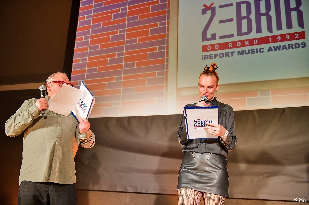 Žebřík oslavil Kristova léta s Rockovým Ježíšem Kamilem Střihavkou. Vystoupili také Marpo a Pan Lynx