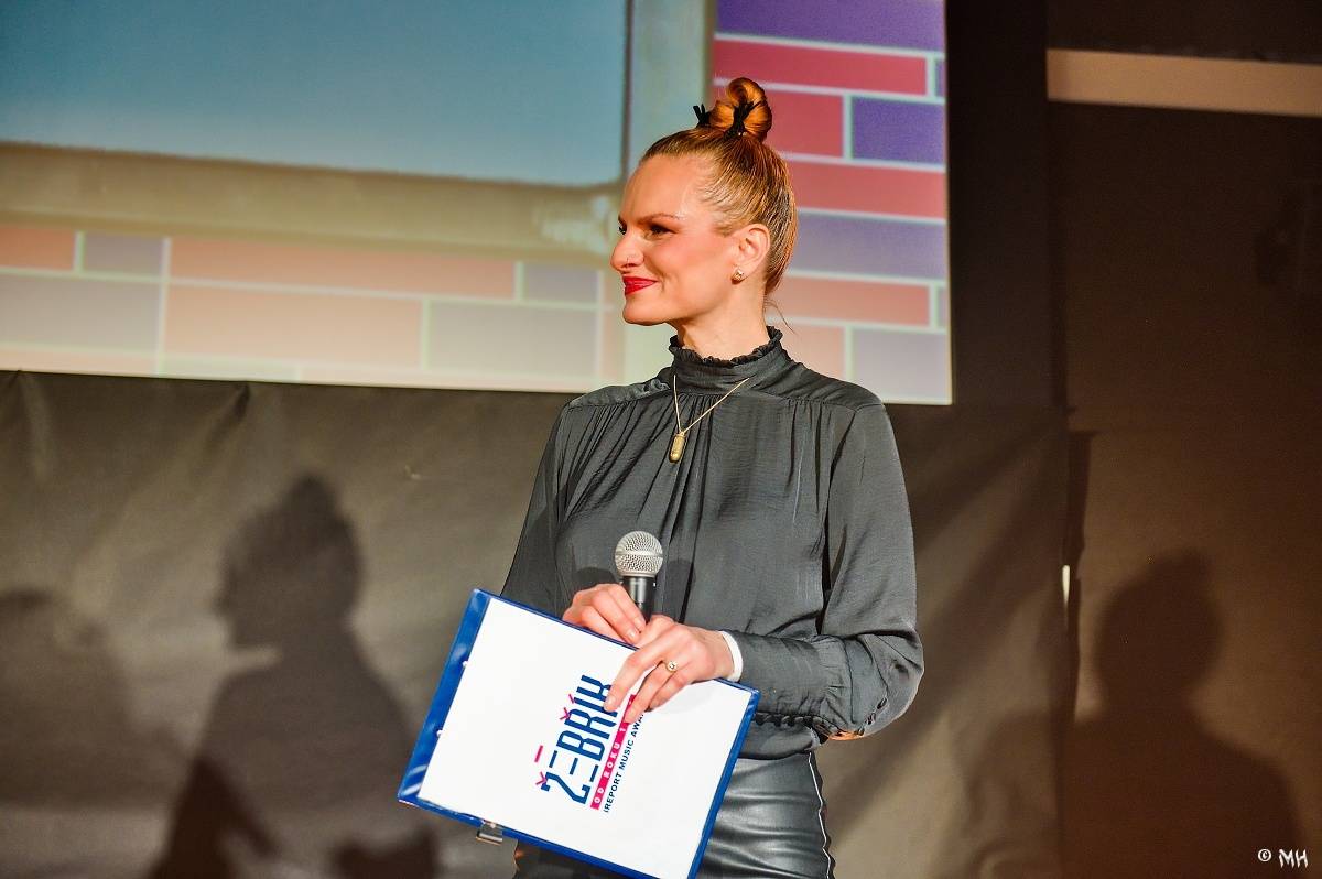 Žebřík oslavil Kristova léta s Rockovým Ježíšem Kamilem Střihavkou. Vystoupili také Marpo a Pan Lynx