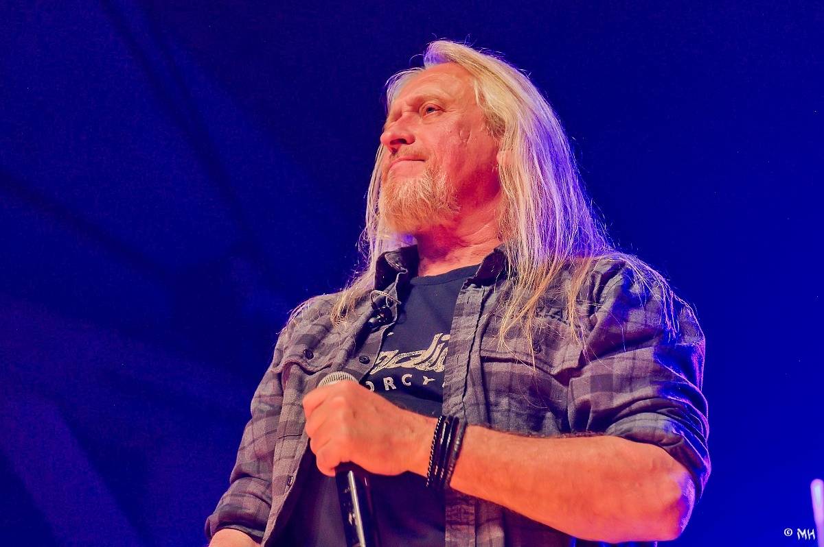 Žebřík oslavil Kristova léta s Rockovým Ježíšem Kamilem Střihavkou. Vystoupili také Marpo a Pan Lynx