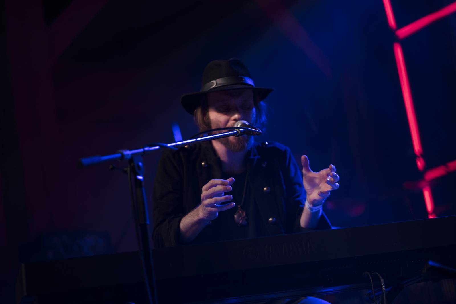 Kamil Střihavka si na Žebříku převzal speciální cenu a Michal Skořepa představil své alter ego Pana Lynxe