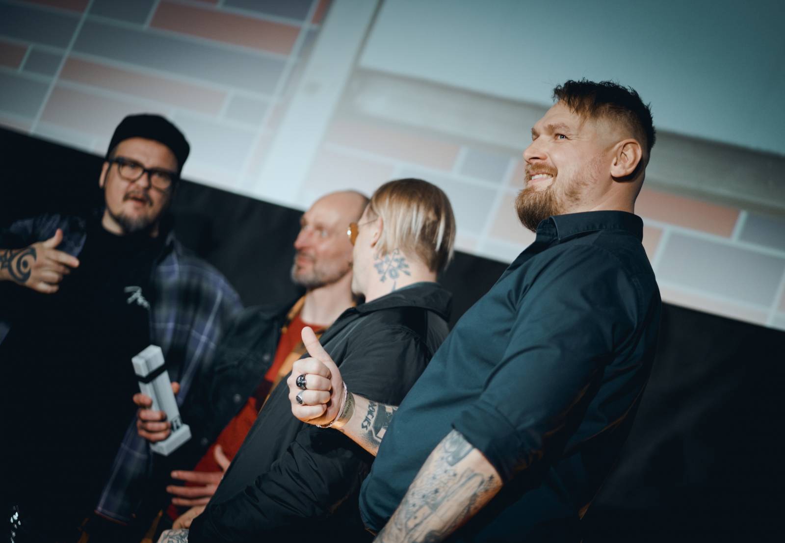 Na Žebříku s oceněnými. Takhle se radovali Michal Hrůza, Rybičky 48, Marpo i Matěj Ruppert