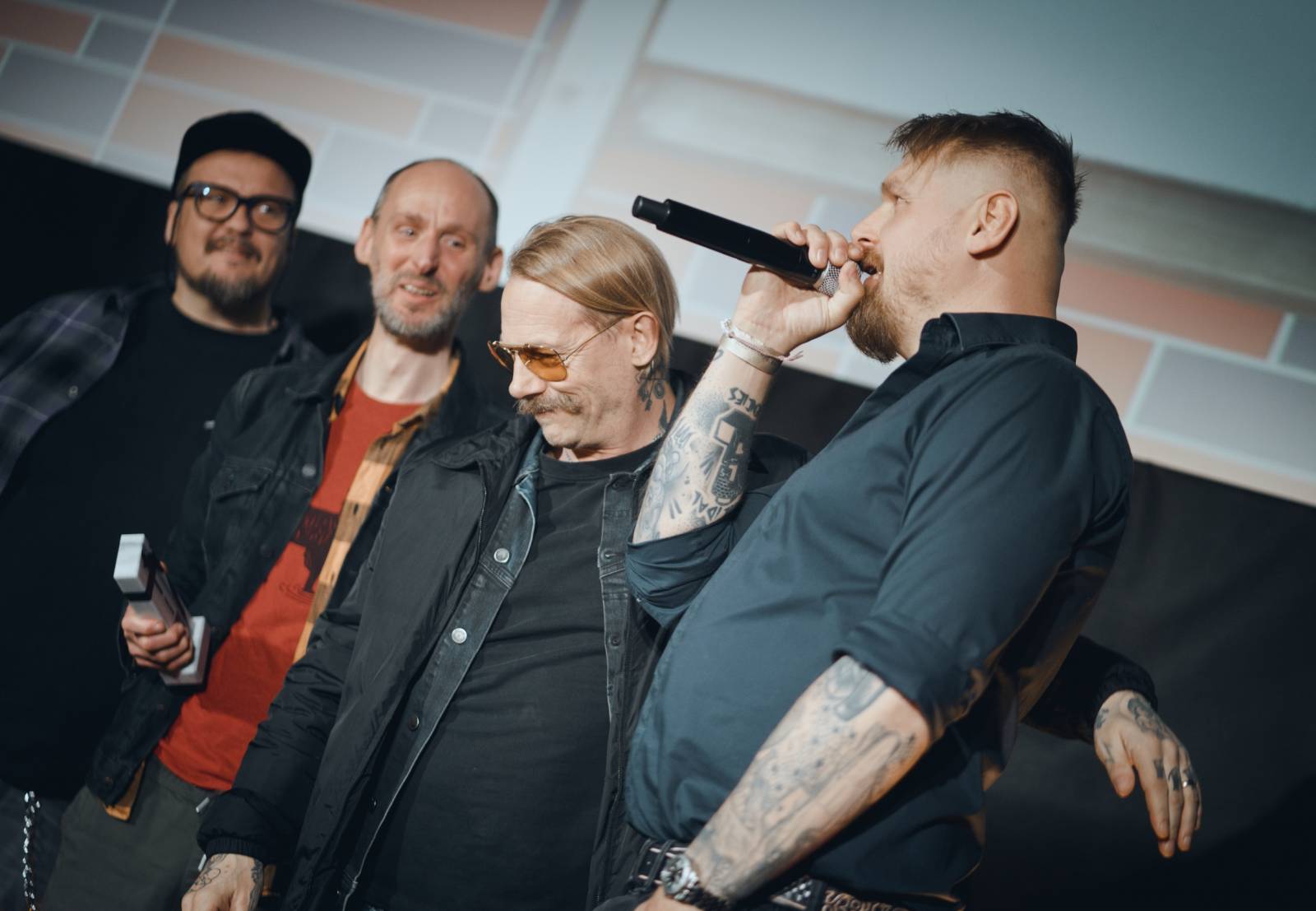 Na Žebříku s oceněnými. Takhle se radovali Michal Hrůza, Rybičky 48, Marpo i Matěj Ruppert