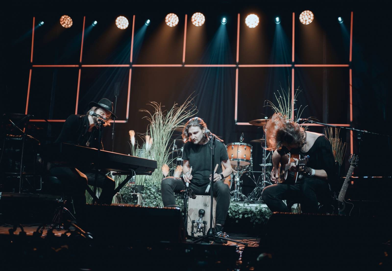 Na Žebříku s oceněnými. Takhle se radovali Michal Hrůza, Rybičky 48, Marpo i Matěj Ruppert