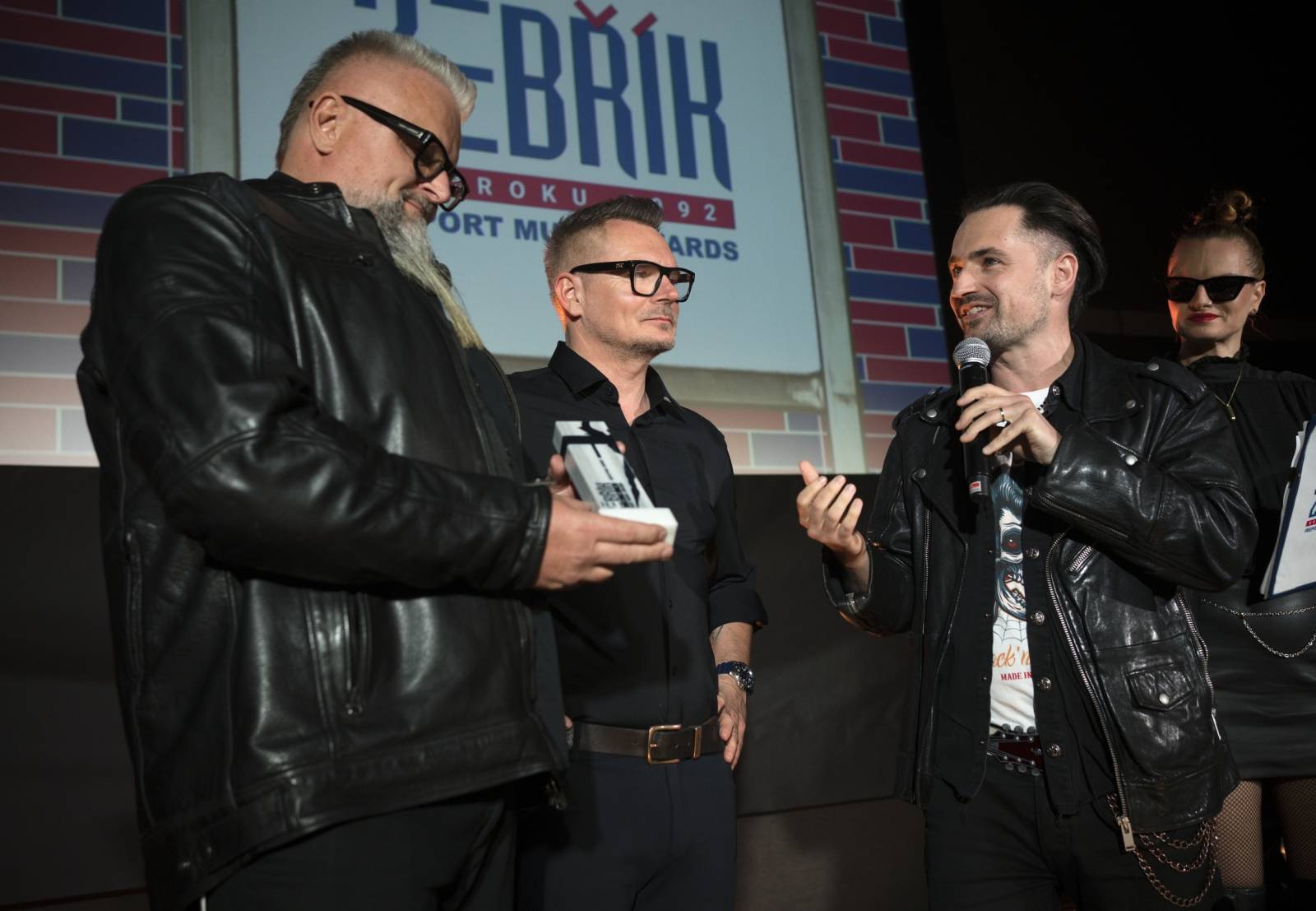 Na Žebříku s oceněnými. Takhle se radovali Michal Hrůza, Rybičky 48, Marpo i Matěj Ruppert