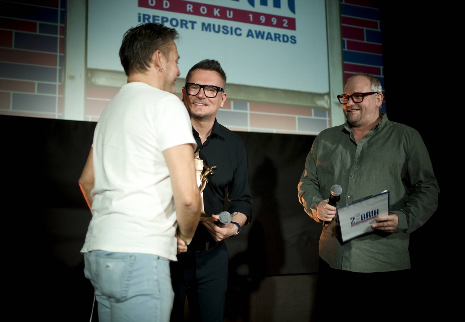 Na Žebříku s oceněnými. Takhle se radovali Michal Hrůza, Rybičky 48, Marpo i Matěj Ruppert