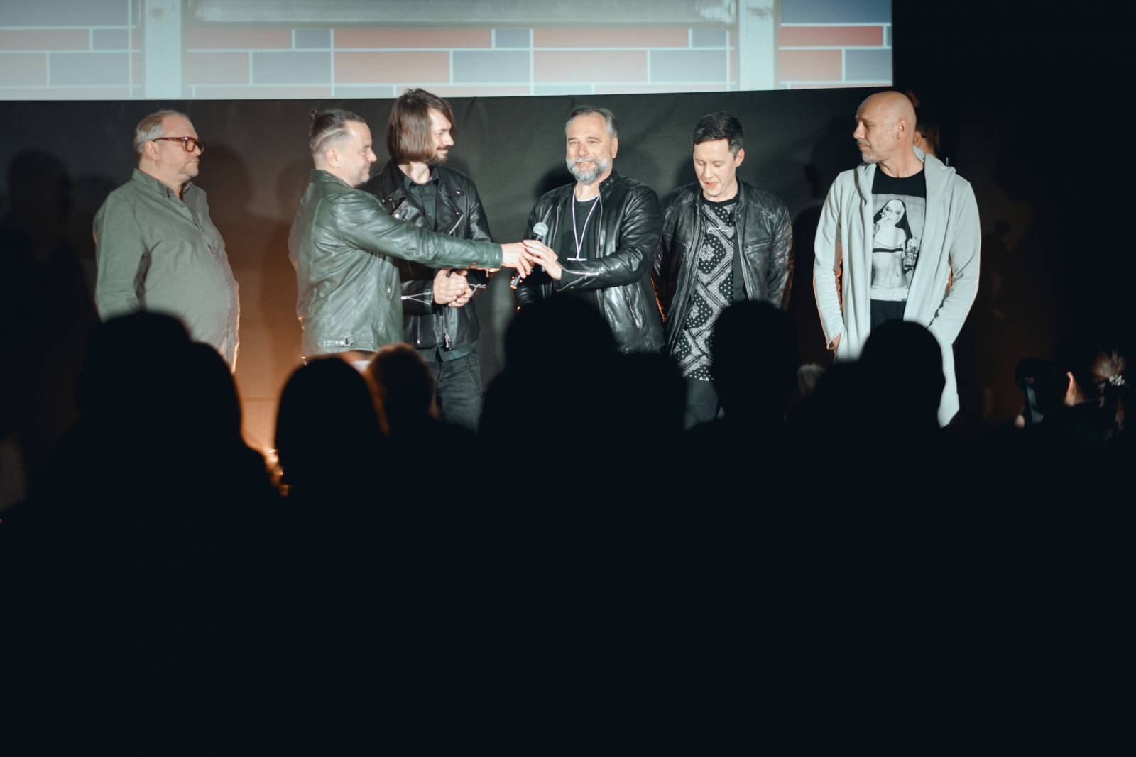 Na Žebříku s oceněnými. Takhle se radovali Michal Hrůza, Rybičky 48, Marpo i Matěj Ruppert