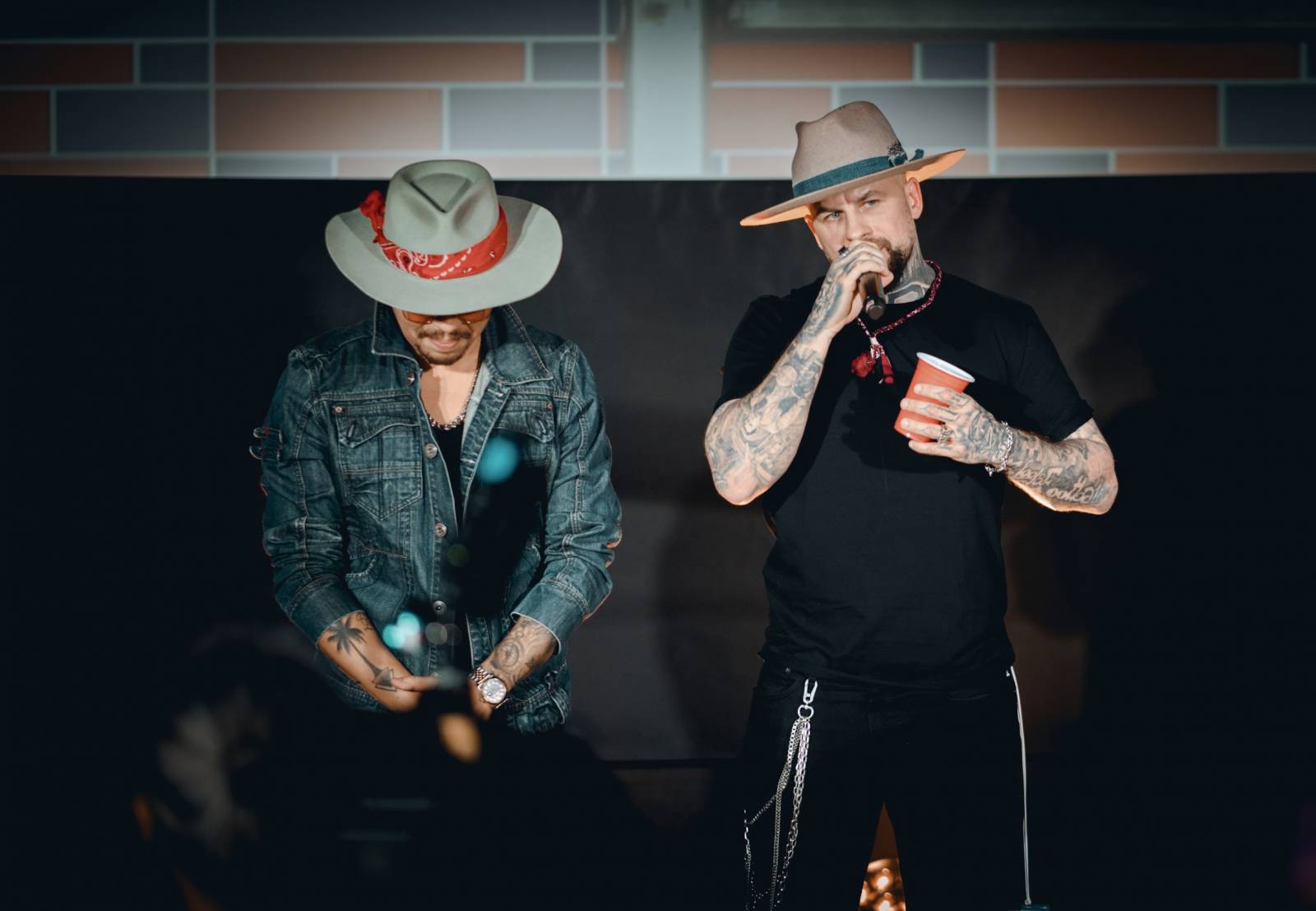 Na Žebříku s oceněnými. Takhle se radovali Michal Hrůza, Rybičky 48, Marpo i Matěj Ruppert