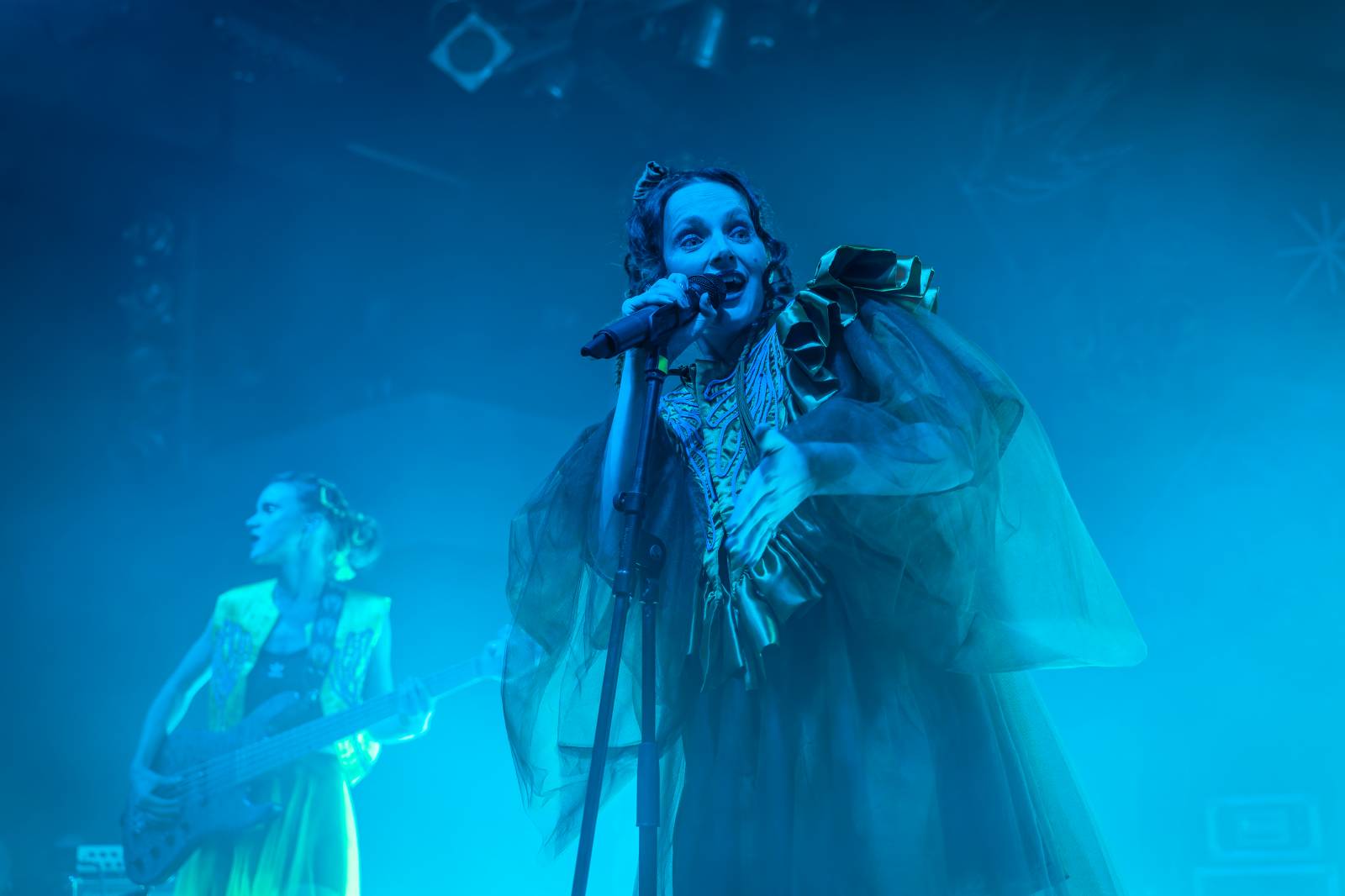 Vesna roztančila pražský Lucerna Music Bar, předskakovala jí Elly