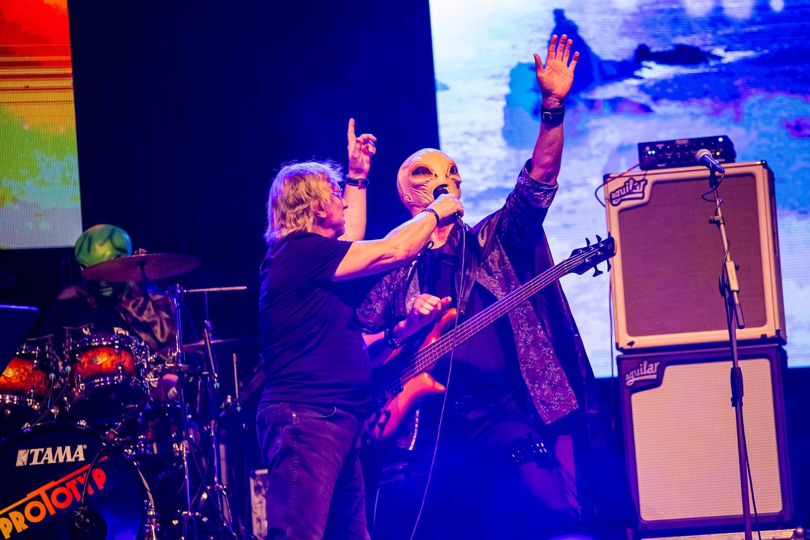 Dalibor Janda oslavil 45 let na scéně, Lucernu rozezpíval svými hity