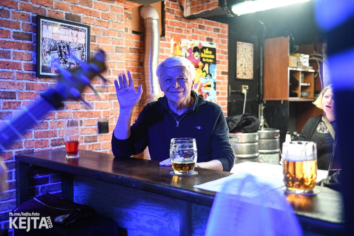 Dead Jack vstal z mrtvých, rozhýbali ho Hnilomorna, Zajetí kouře a Outward