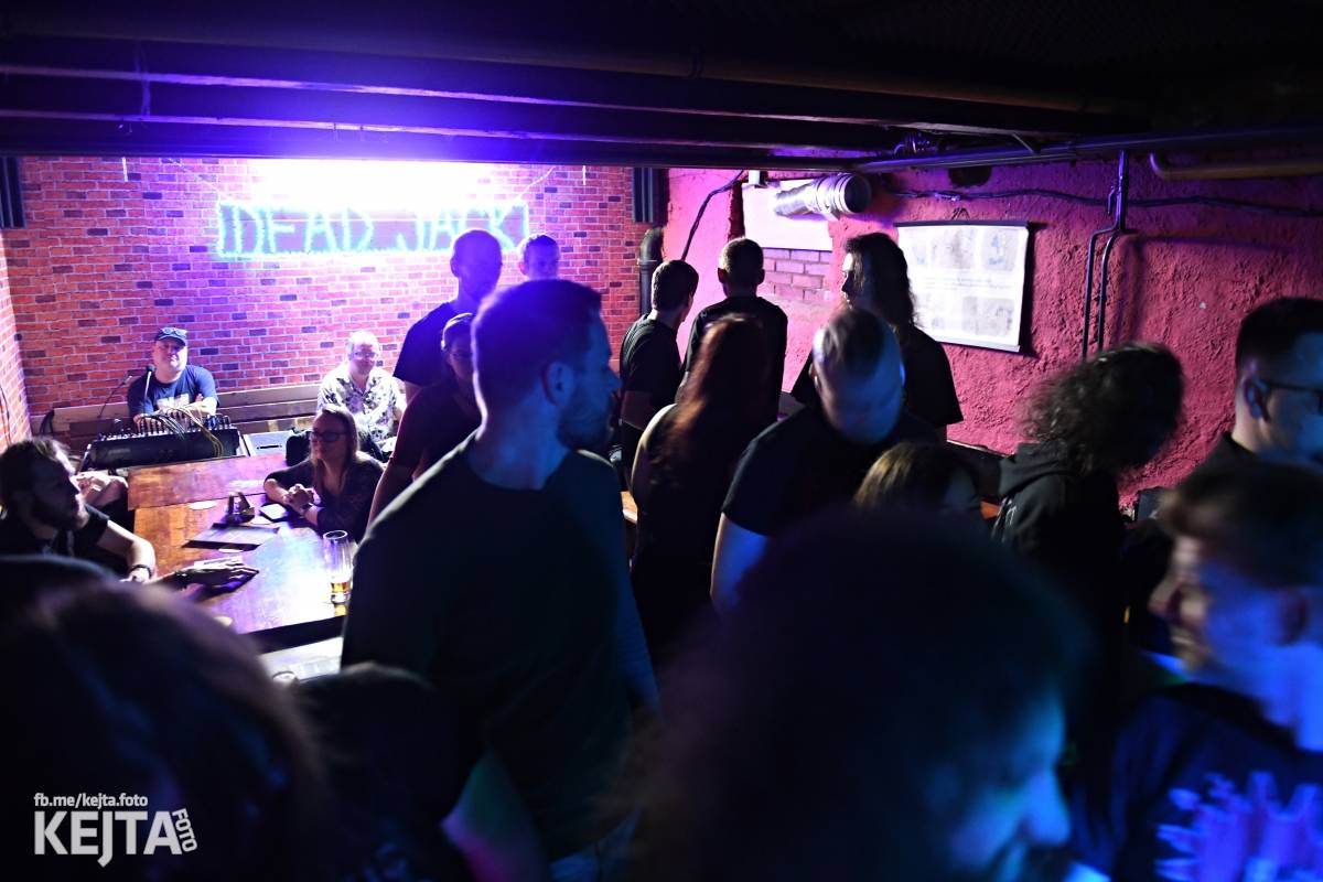 Dead Jack vstal z mrtvých, rozhýbali ho Hnilomorna, Zajetí kouře a Outward