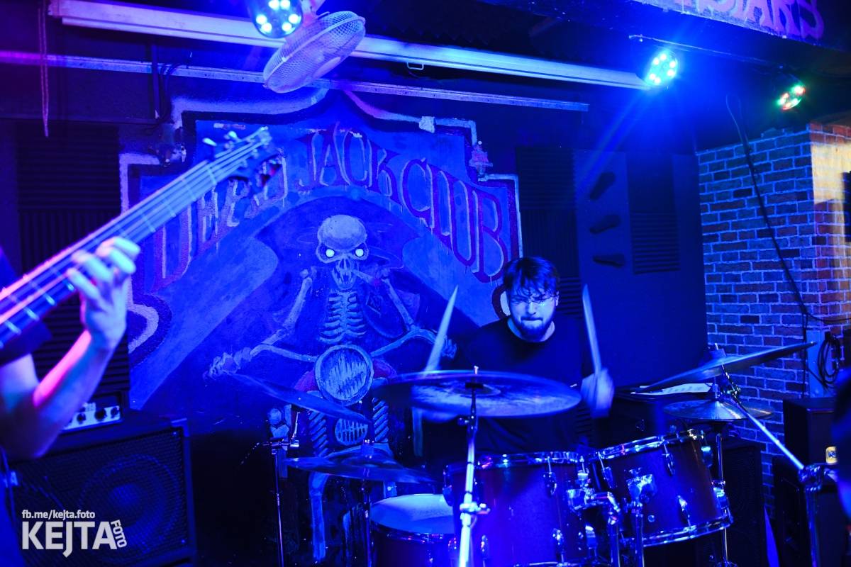 Dead Jack vstal z mrtvých, rozhýbali ho Hnilomorna, Zajetí kouře a Outward