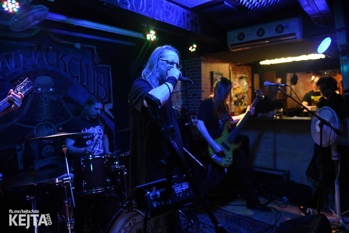 Dead Jack vstal z mrtvých, rozhýbali ho Hnilomorna, Zajetí kouře a Outward