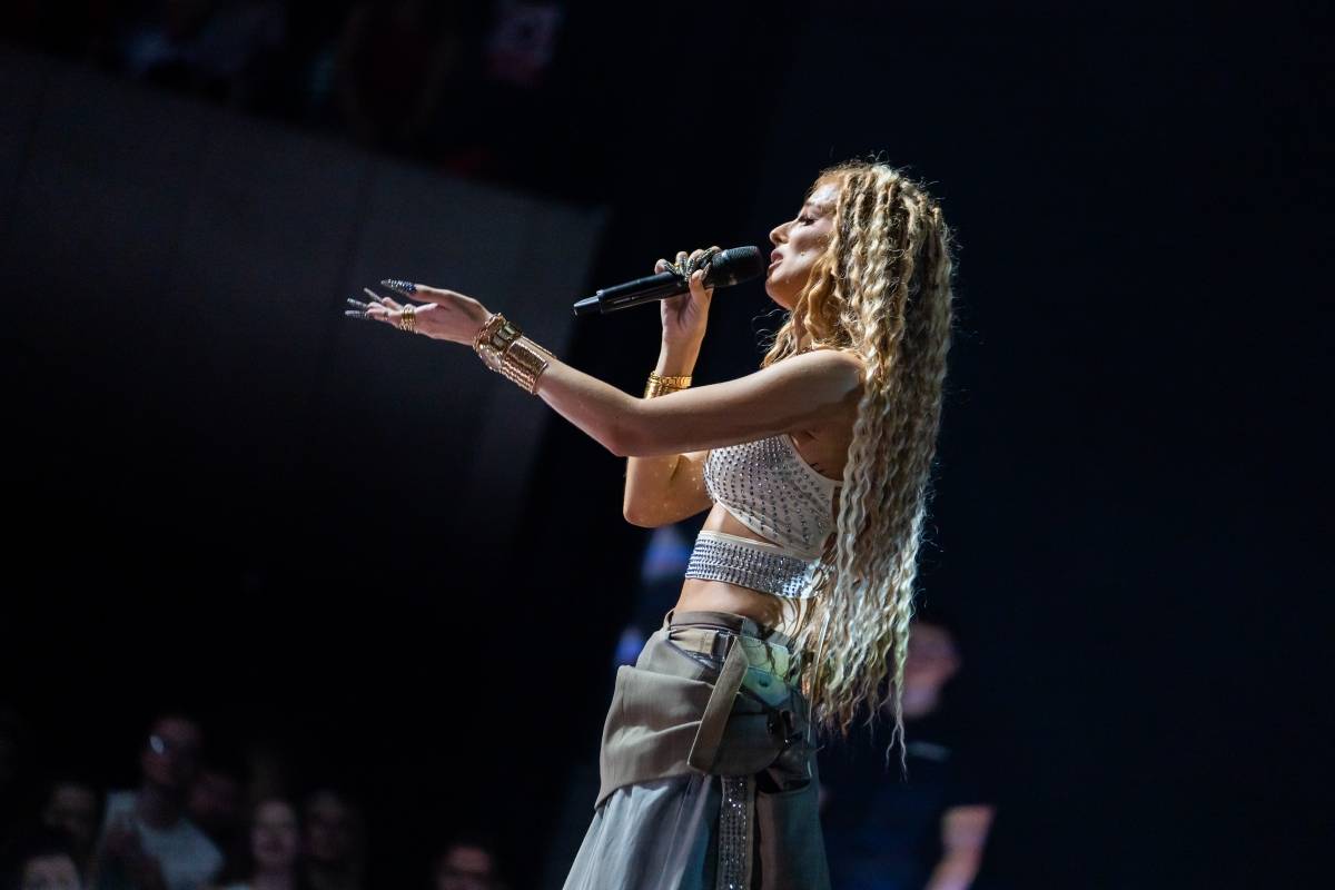 Ani nemoc ji nezastavila. Sima svojí show rozhýbala brněnské Sono