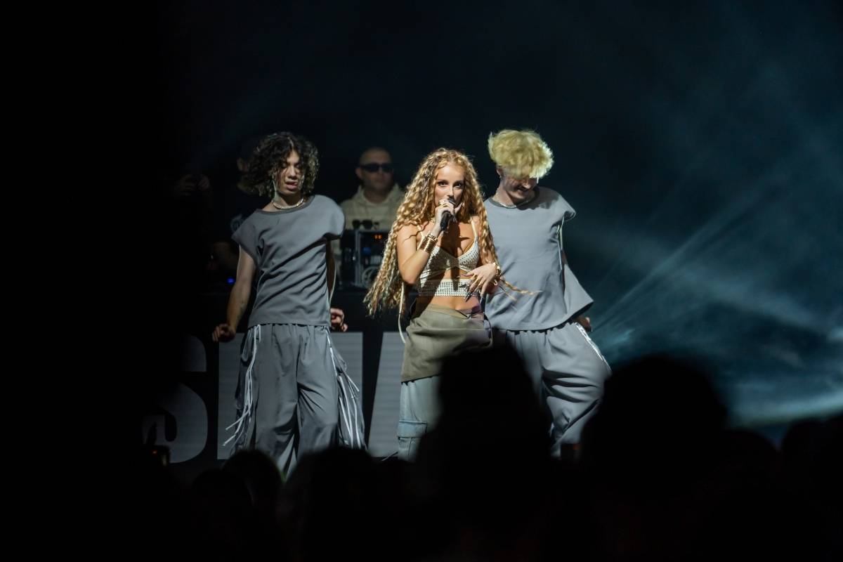 Ani nemoc ji nezastavila. Sima svojí show rozhýbala brněnské Sono