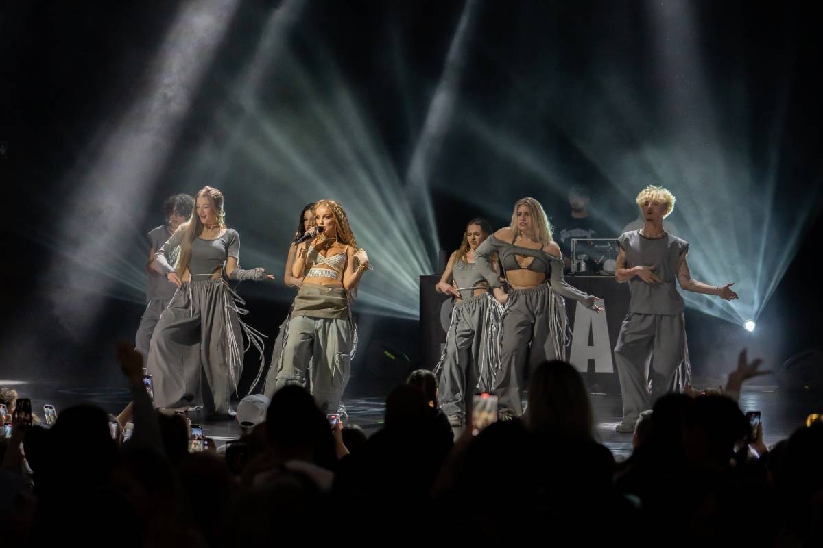 Ani nemoc ji nezastavila. Sima svojí show rozhýbala brněnské Sono