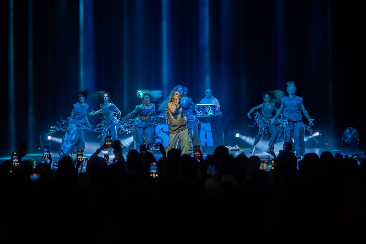 Ani nemoc ji nezastavila. Sima svojí show rozhýbala brněnské Sono