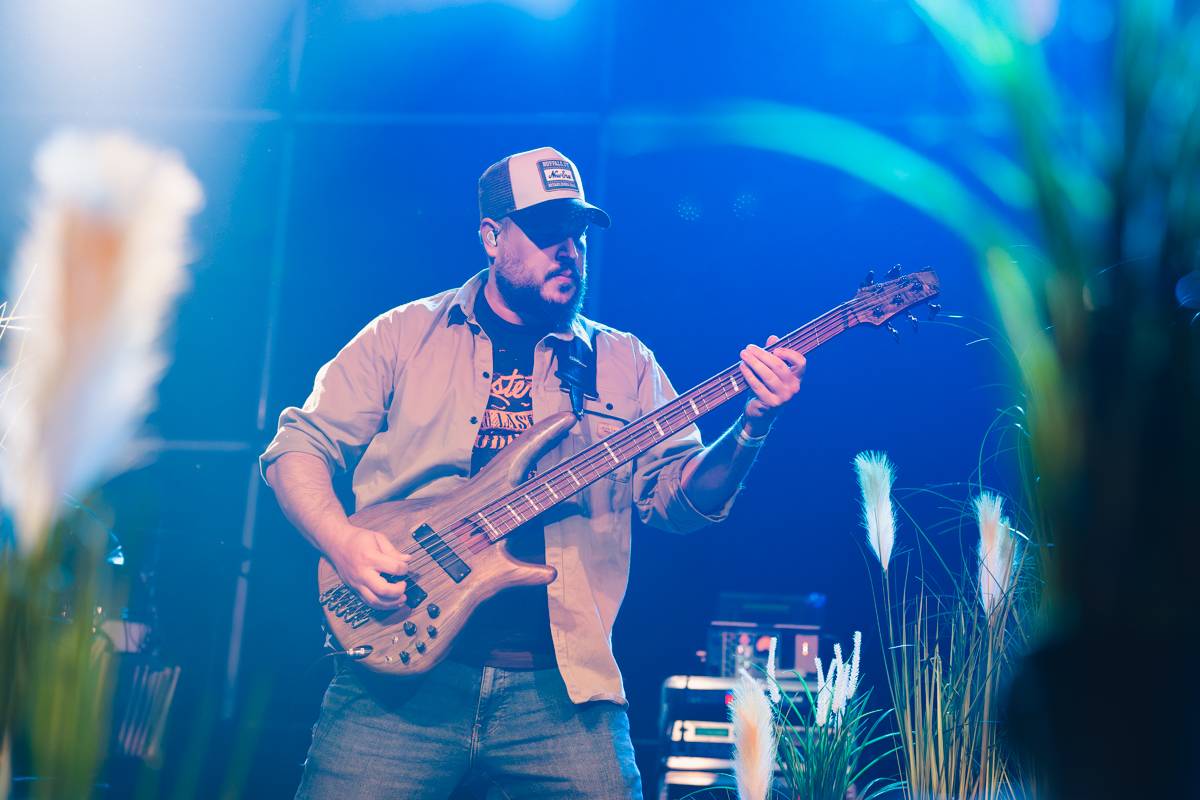 Žebřík ovládli Monkey Business, Marpo a Chinaski, zazpívali Kamil Střihavka i Pan Lynx