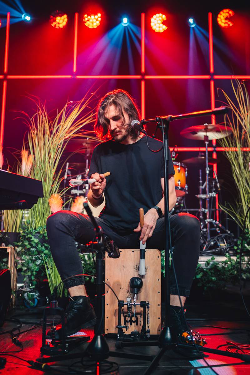 Žebřík ovládli Monkey Business, Marpo a Chinaski, zazpívali Kamil Střihavka i Pan Lynx