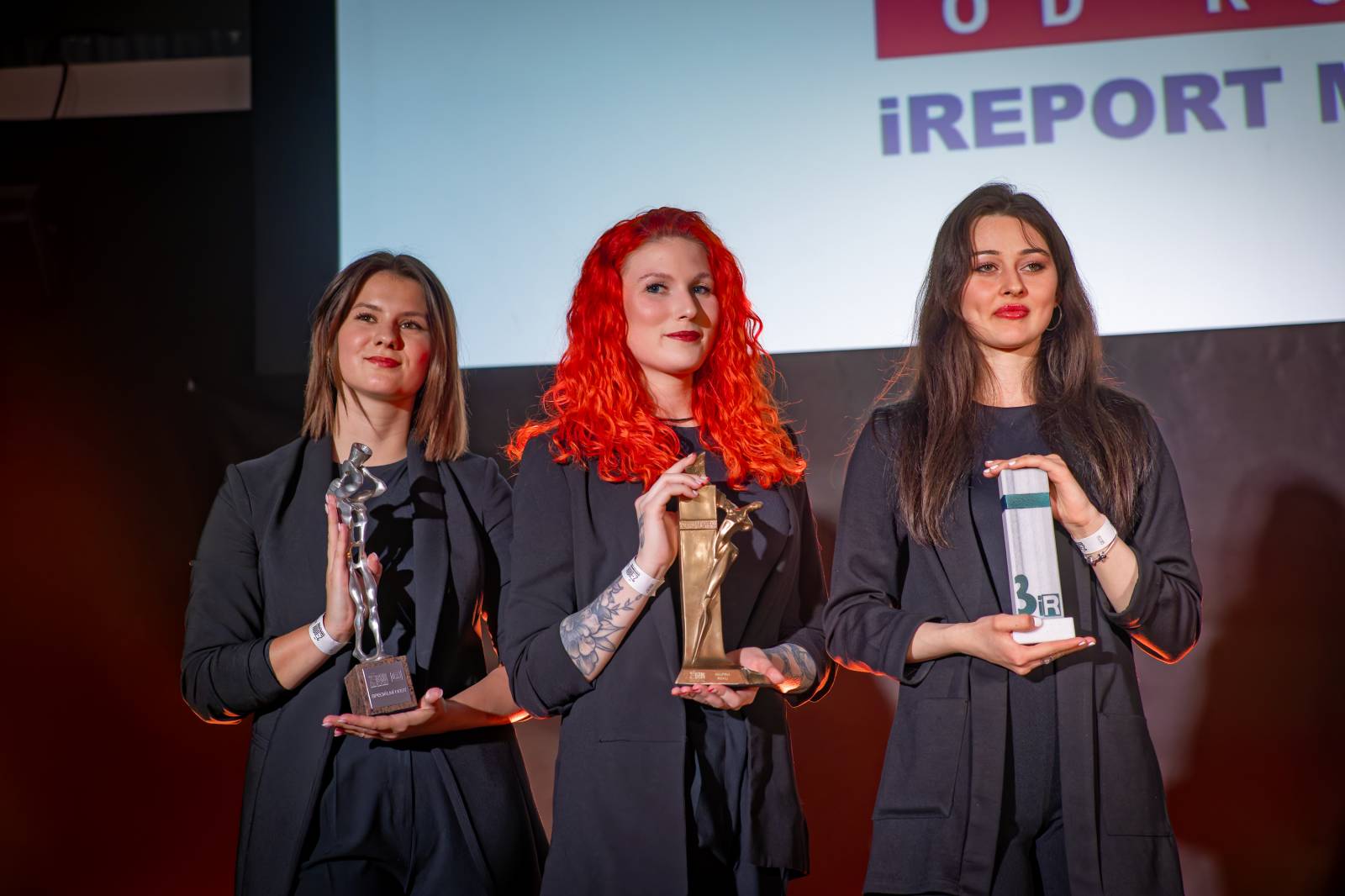 Žebřík ozdobili exkluzivním koncertem Kamil Střihavka s Bárou Basikovou, Danem Bártou a Michalem Pavlíčkem