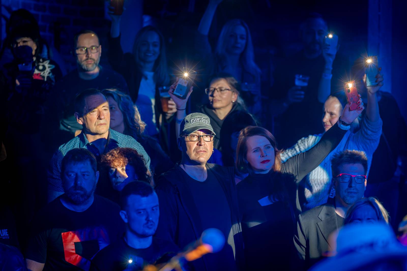 Žebřík ozdobili exkluzivním koncertem Kamil Střihavka s Bárou Basikovou, Danem Bártou a Michalem Pavlíčkem