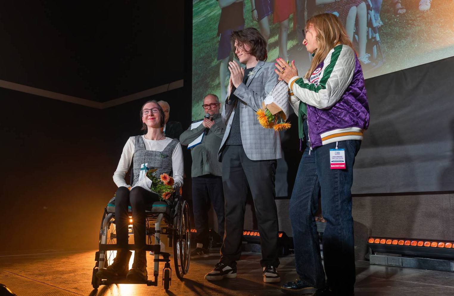 Žebřík ozdobili exkluzivním koncertem Kamil Střihavka s Bárou Basikovou, Danem Bártou a Michalem Pavlíčkem