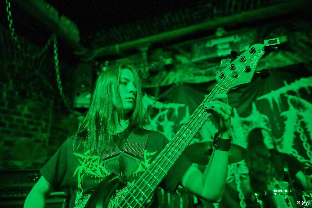 Metalová smršť v Parlament Clubu v Plzni: Thrash, death i temný black z Řecka