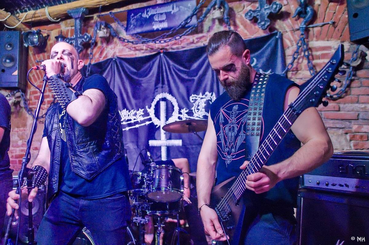 Metalová smršť v Parlament Clubu v Plzni: Thrash, death i temný black z Řecka