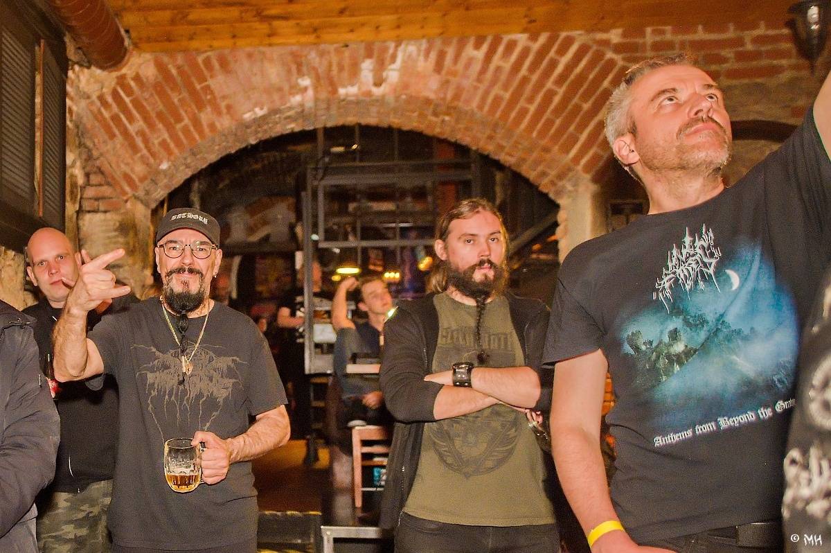 Metalová smršť v Parlament Clubu v Plzni: Thrash, death i temný black z Řecka