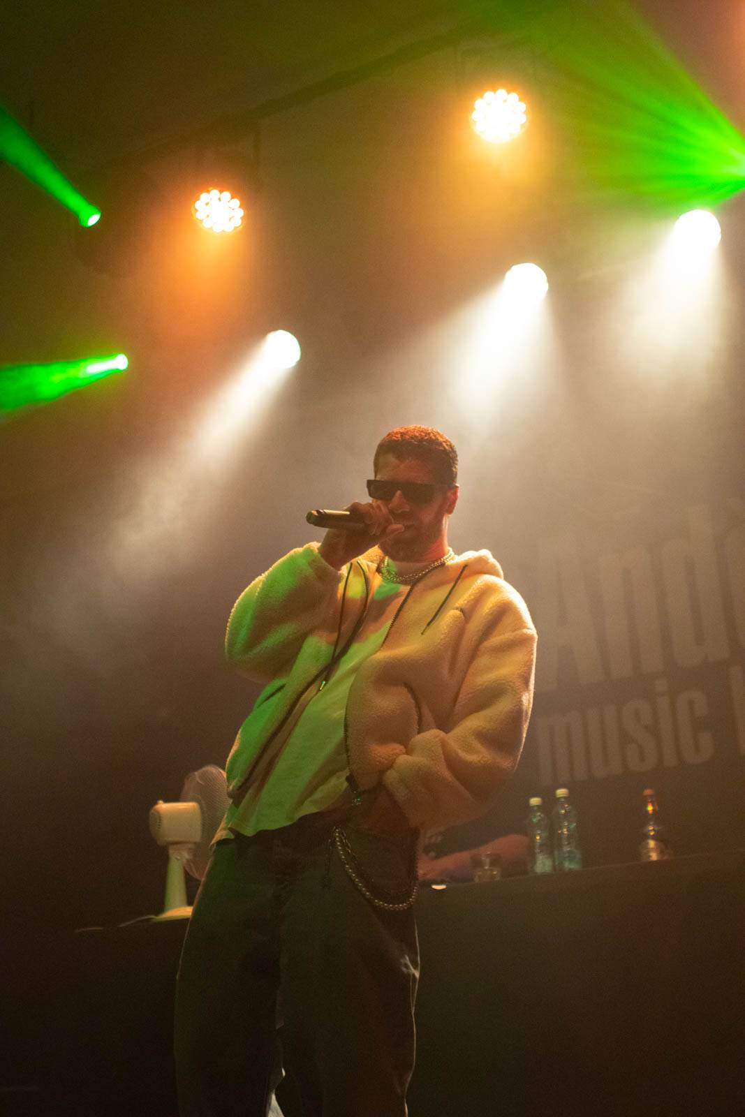 Majk Spirit rozezpíval Plzeň, záda mu kryl DJ Grimaso