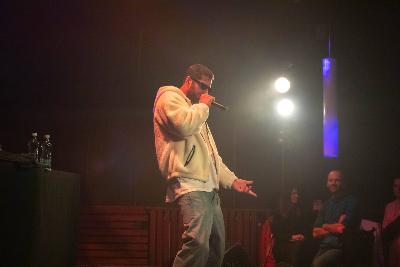 Majk Spirit rozezpíval Plzeň, záda mu kryl DJ Grimaso