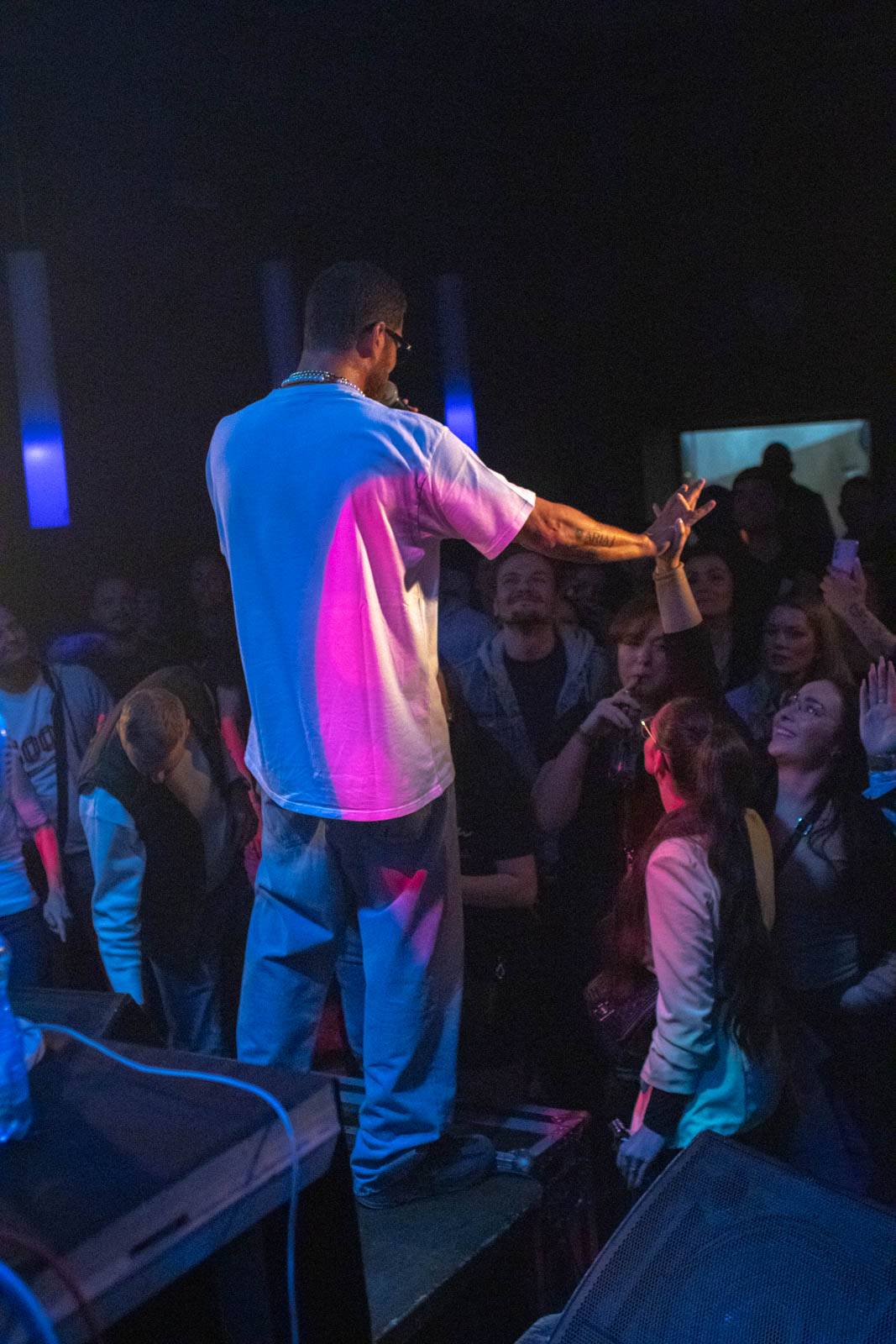 Majk Spirit rozezpíval Plzeň, záda mu kryl DJ Grimaso