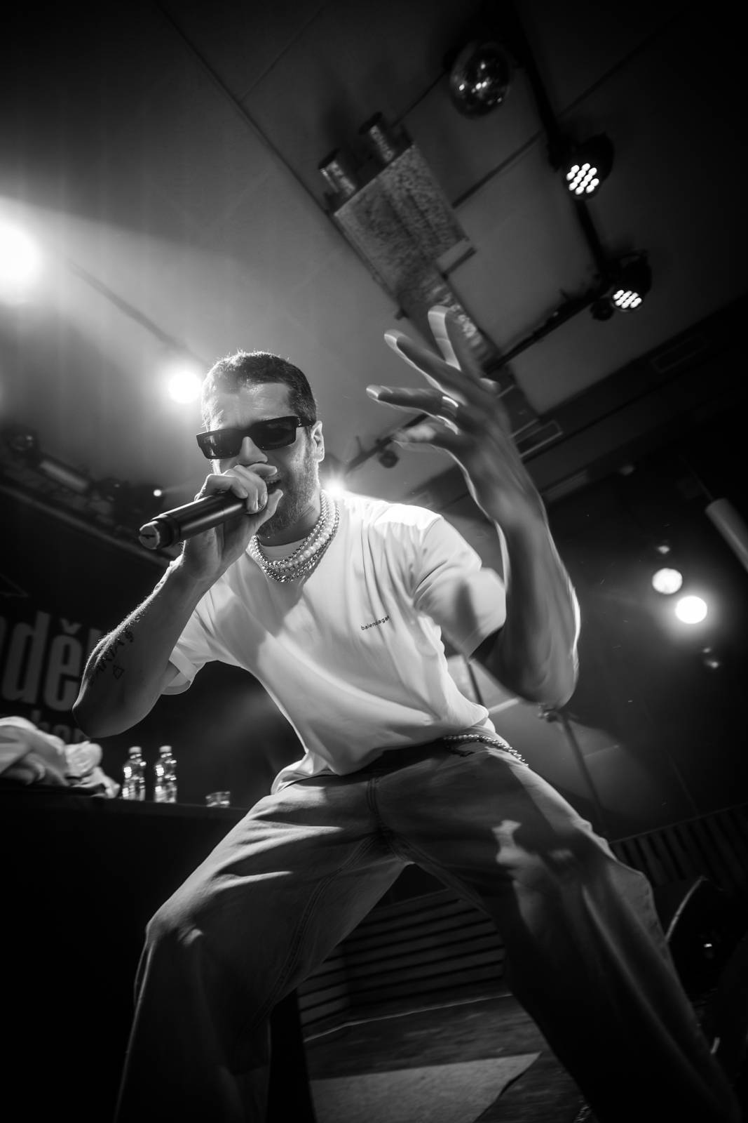 Majk Spirit rozezpíval Plzeň, záda mu kryl DJ Grimaso