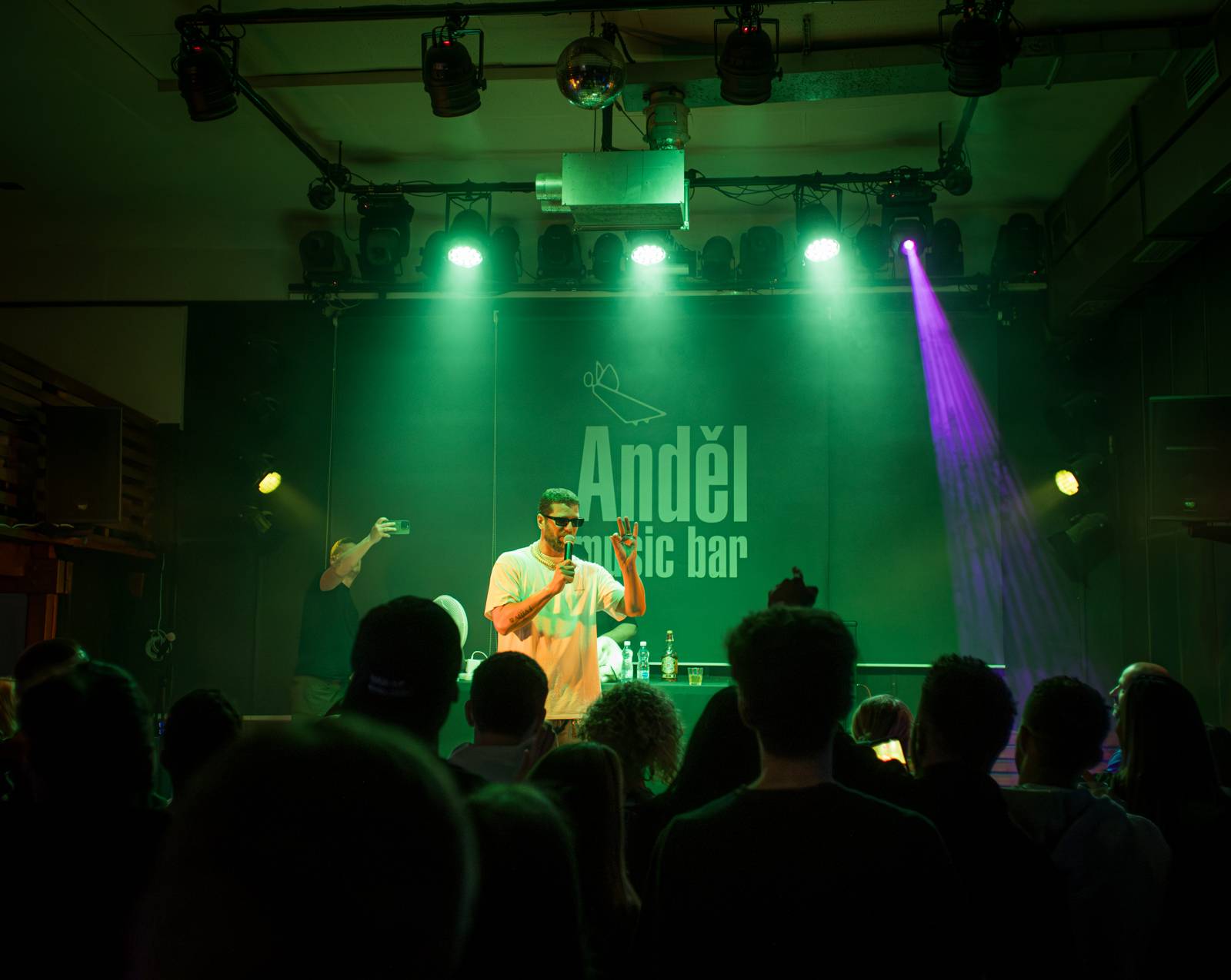 Majk Spirit rozezpíval Plzeň, záda mu kryl DJ Grimaso