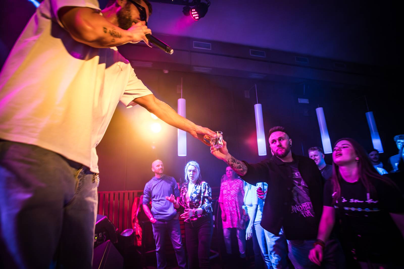 Majk Spirit rozezpíval Plzeň, záda mu kryl DJ Grimaso