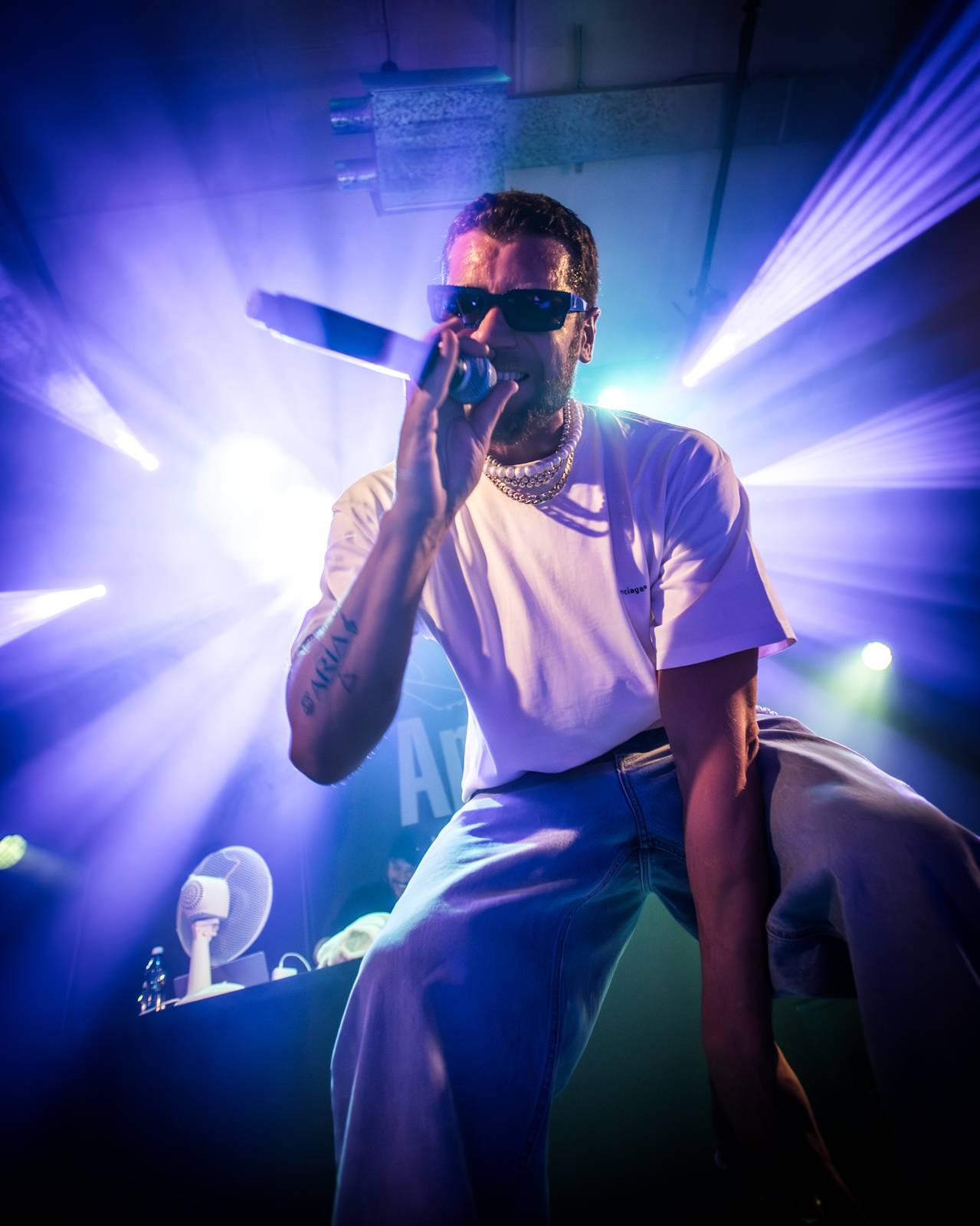 Majk Spirit rozezpíval Plzeň, záda mu kryl DJ Grimaso