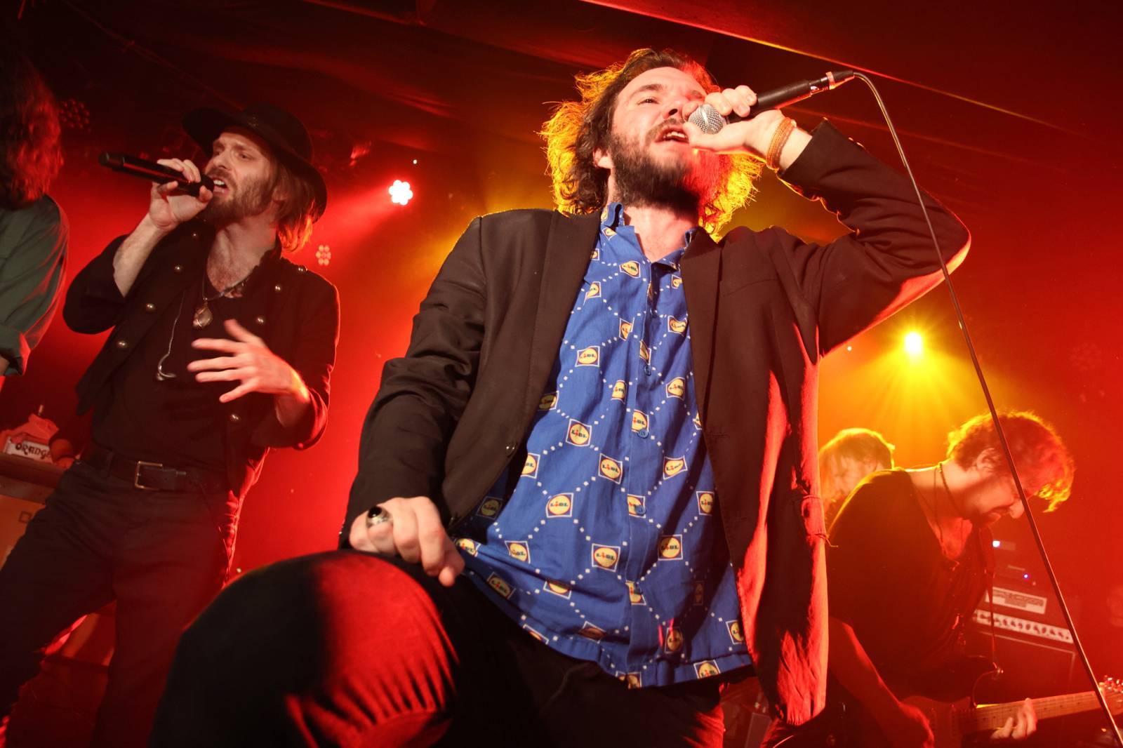 Hentai Corporation, Pan Lynx a Acid Row rozjeli party na podporu klubu Futurum