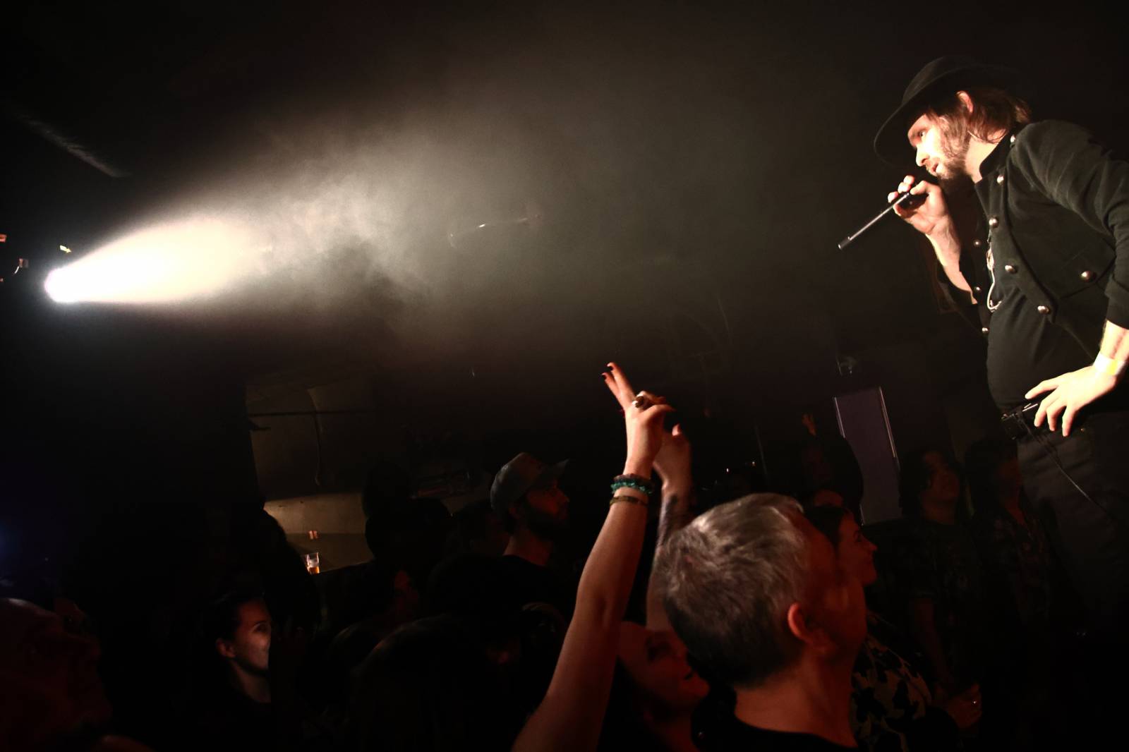 Hentai Corporation, Pan Lynx a Acid Row rozjeli party na podporu klubu Futurum