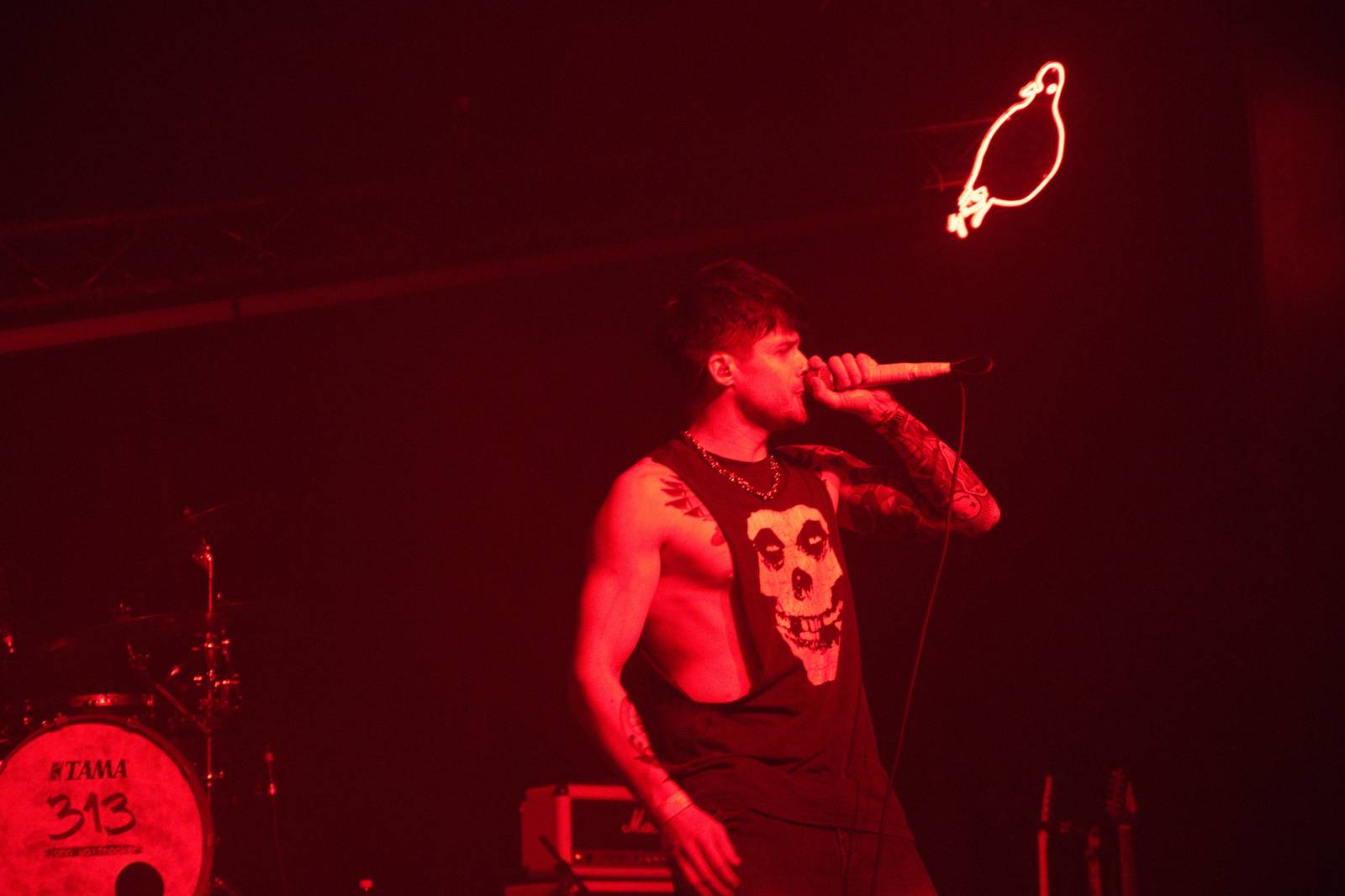 ROXY zažila rockové zemětřesení: JOHN WOLFHOOKER ovládli pódium s FROM OUR HANDS a THE MAY REVOLUTION