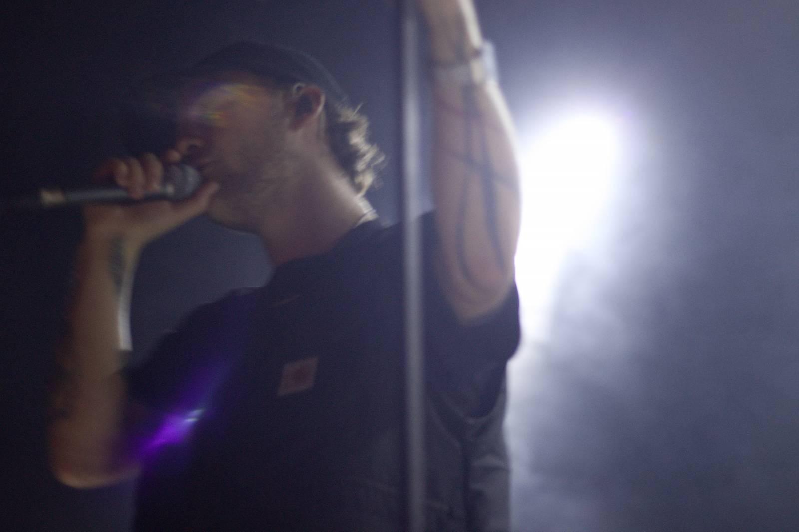 ROXY zažila rockové zemětřesení: JOHN WOLFHOOKER ovládli pódium s FROM OUR HANDS a THE MAY REVOLUTION