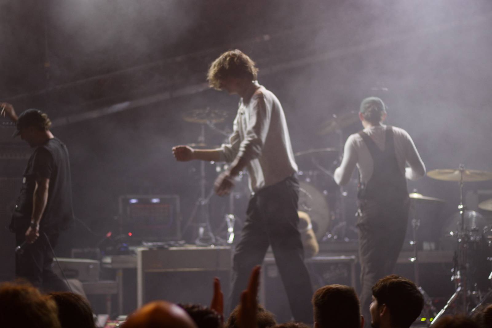 ROXY zažila rockové zemětřesení: JOHN WOLFHOOKER ovládli pódium s FROM OUR HANDS a THE MAY REVOLUTION