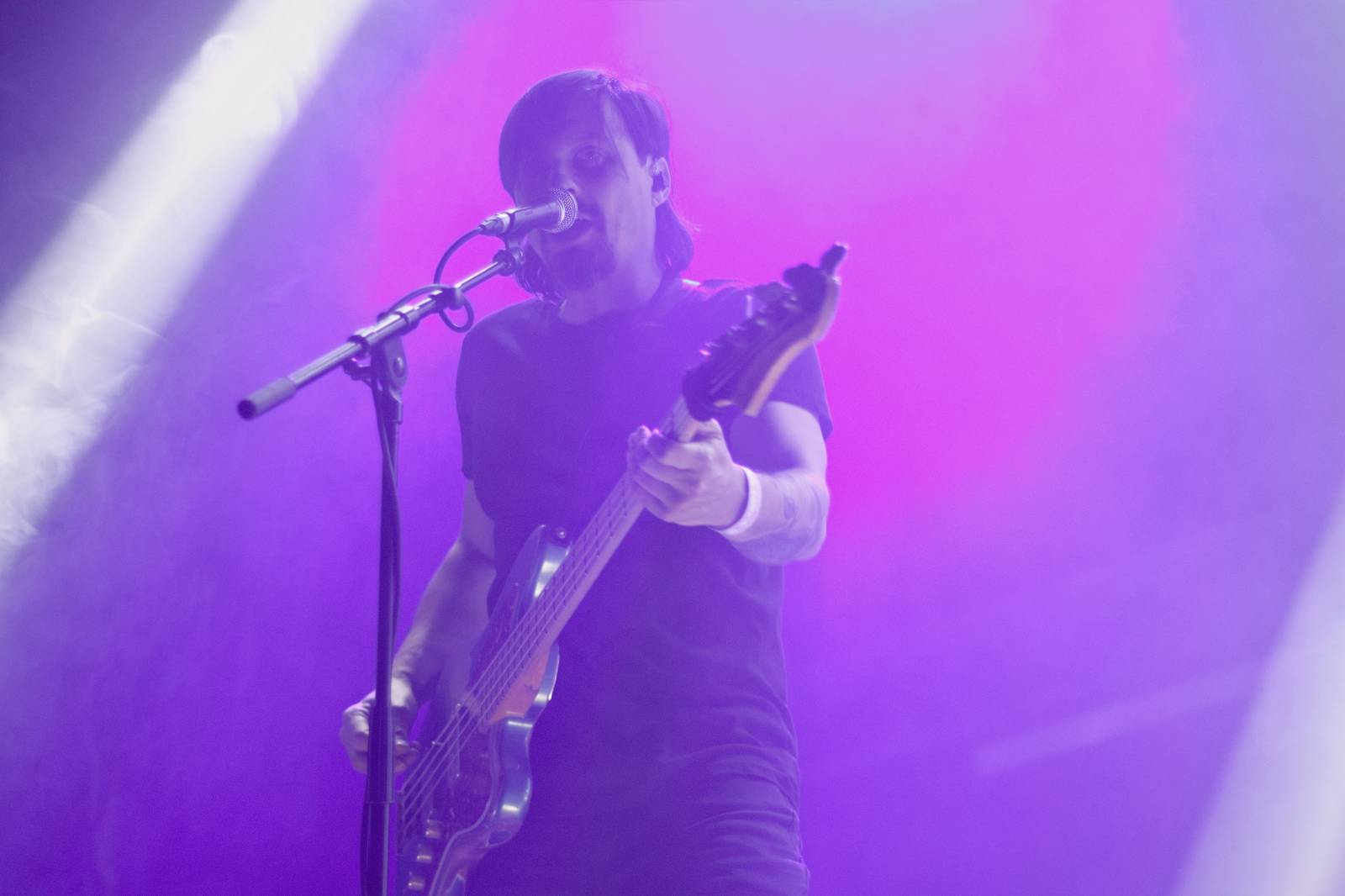 ROXY zažila rockové zemětřesení: JOHN WOLFHOOKER ovládli pódium s FROM OUR HANDS a THE MAY REVOLUTION