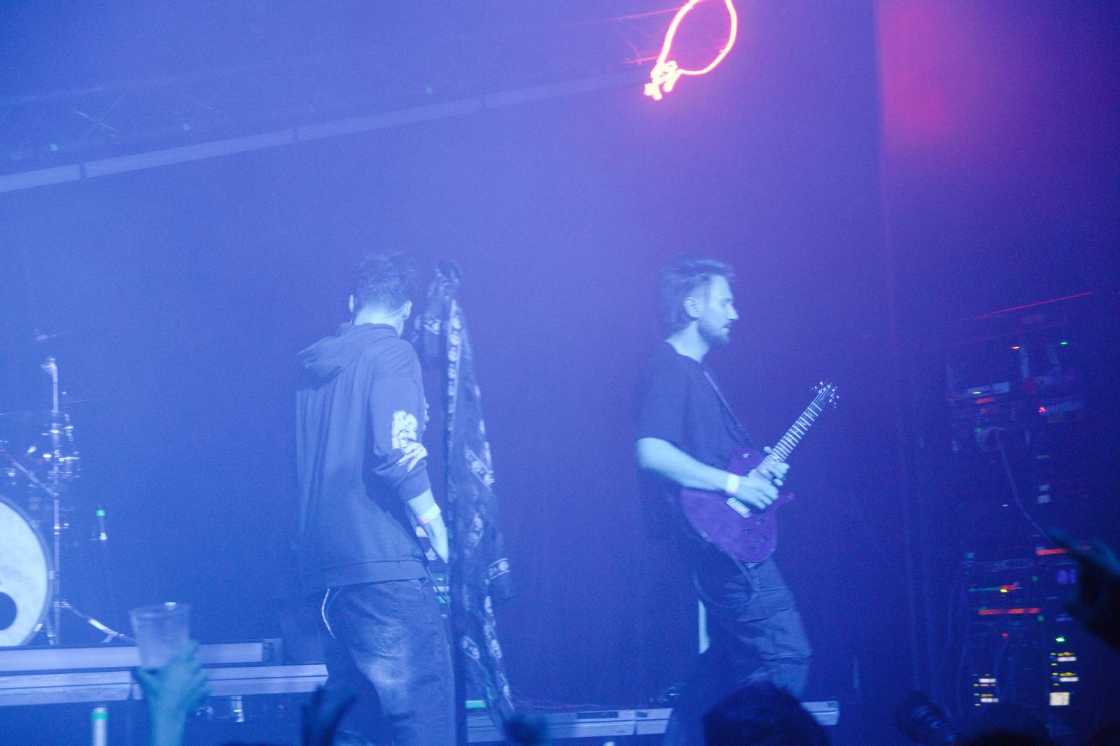 ROXY zažila rockové zemětřesení: JOHN WOLFHOOKER ovládli pódium s FROM OUR HANDS a THE MAY REVOLUTION